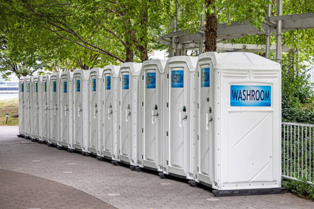Best Wedding porta potty rental  in Ste Genevieve, MO